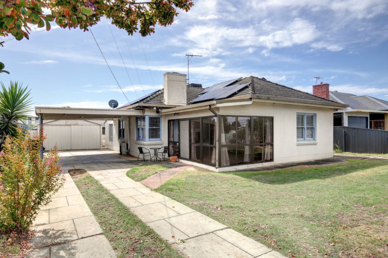 1024px.196005350__1775696421-52683-7CoorillaAvenueGlenelgNorthHighRes1