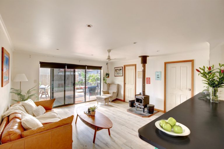 1024px.196005361__1775696423-40399-7CoorillaAvenueGlenelgNorthHighRes2